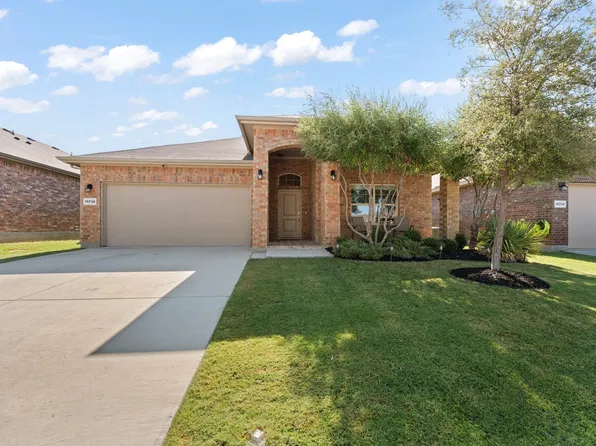 15736 Redgrave Dr, Justin, TX 76247