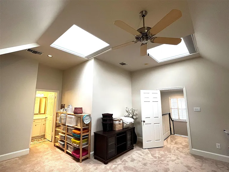 27 Lana Ln #A — Photo 39