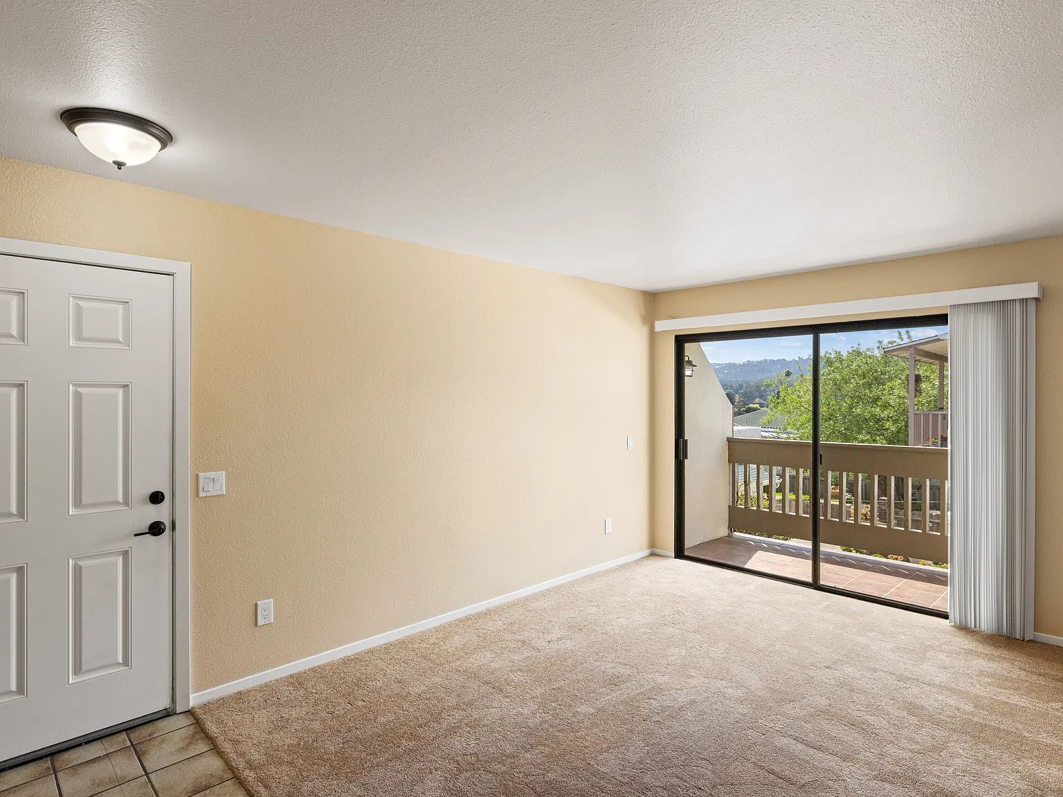 1 bed, 775 sqft, $2,445 — Photo 3