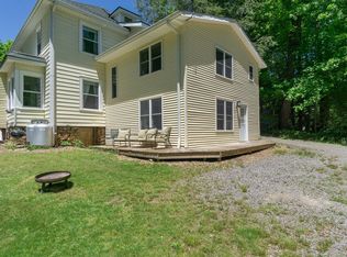 12 Rushing Brook Ln #B, Black Mountain, NC 28711