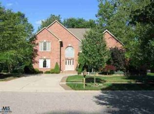 50816 Otter Creek Dr, Shelby Township, MI 48317