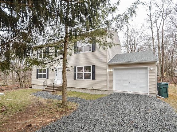 2043 Skyview Ter, Tobyhanna, PA 18466 | Zillow