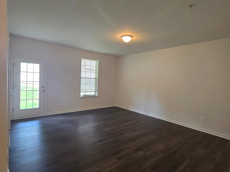 7770 Dagny Way — Photo 17