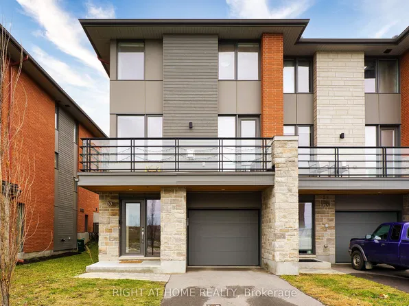 153 Boundstone Way, Ottawa, ON K2T 0M5