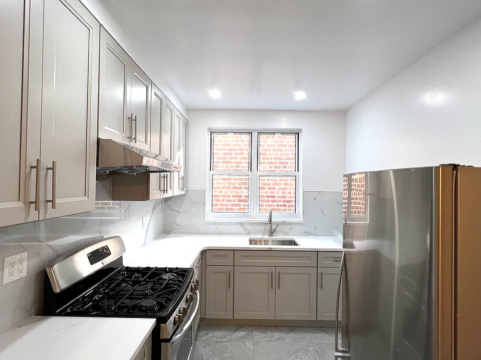 New Kitchen with window