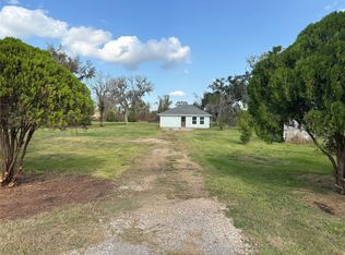 718 County Road 388, Brazoria, TX 77422