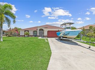 1513 NE Van Loon Ter, Cape Coral, FL 33909