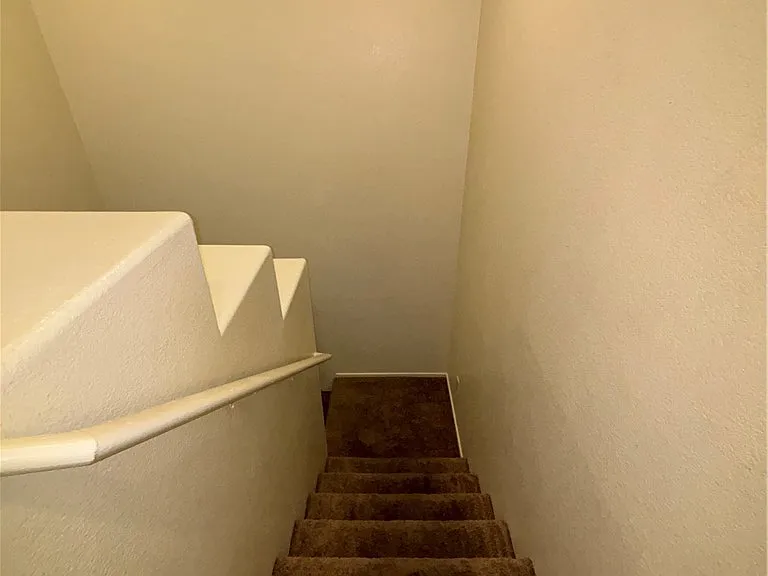 1265 Orchard View St — Photo 25