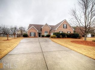 8435 Meadowgrove Ln, Gainesville, GA 30506