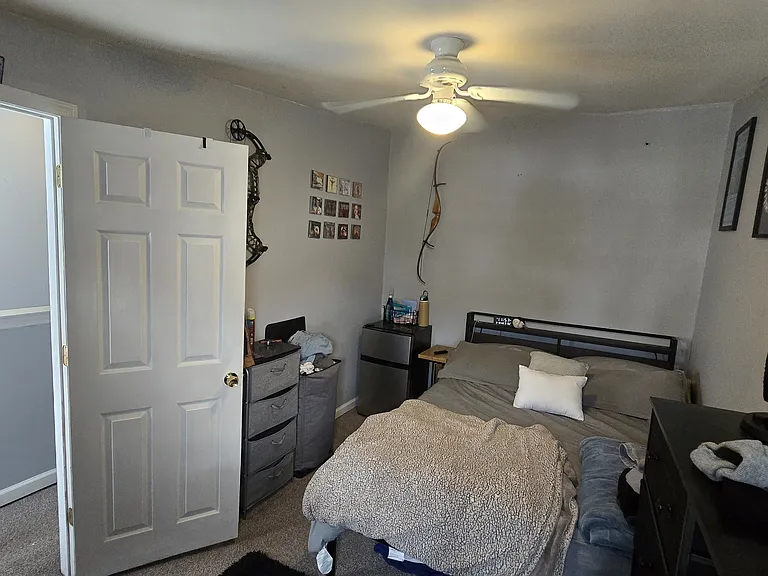 4709 Fowler St — Photo 13