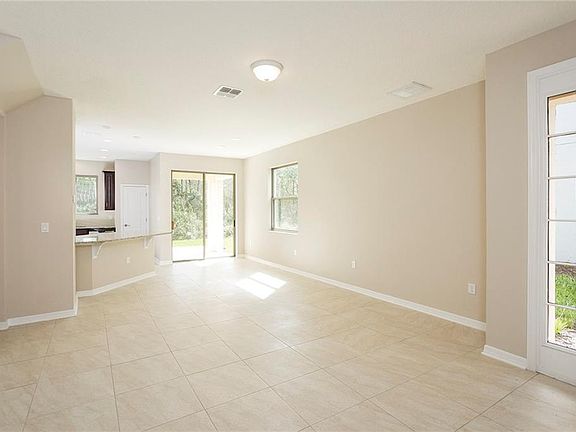 4th image of 2921 Econ Landing Blvd