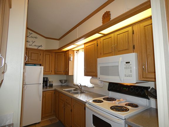 4th image of 1110 N Henness Rd #180