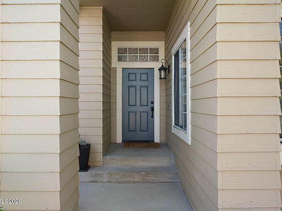 4th image of 3060 Fairwood Dr