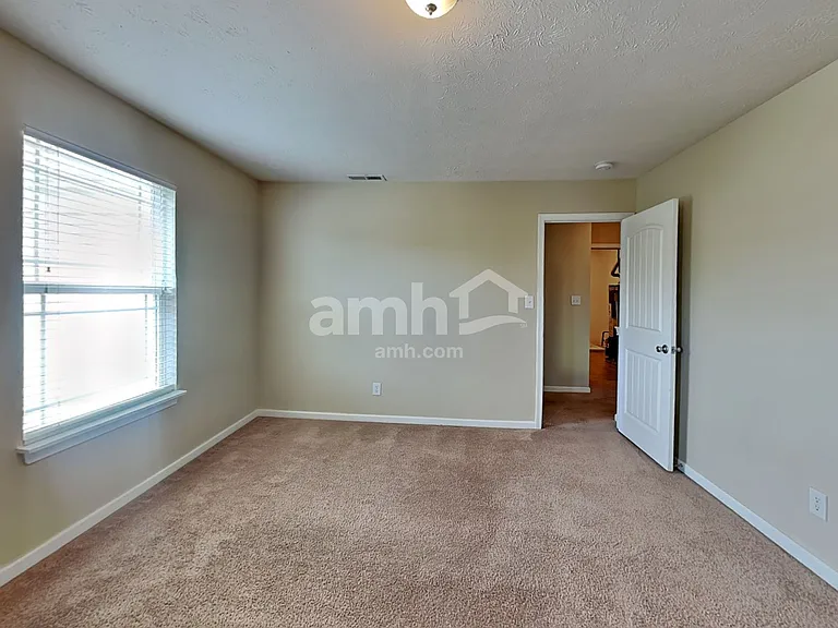 7161 Lakeland Trails Blvd — Photo 19