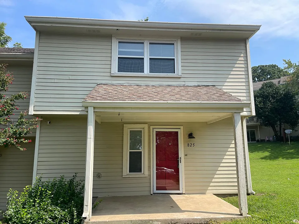 825 Longhunter Ct