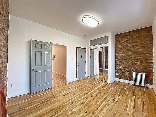 1st image of 762 Washington Ave #3