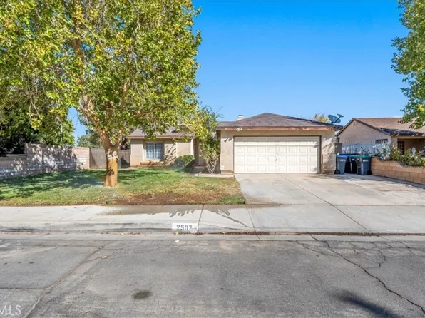 2507 E Avenue J14, Lancaster, CA 93535