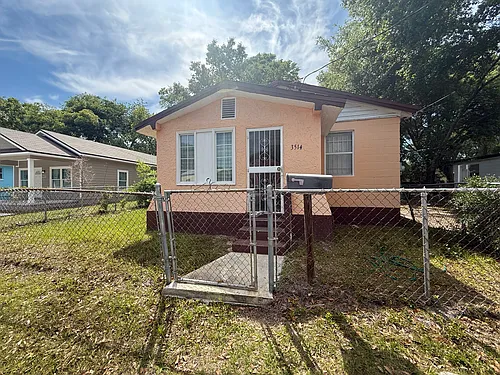 3514 Haines St Photo 1