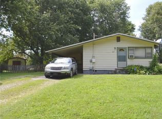 857 E Amis Rd, Rogers, AR 72756