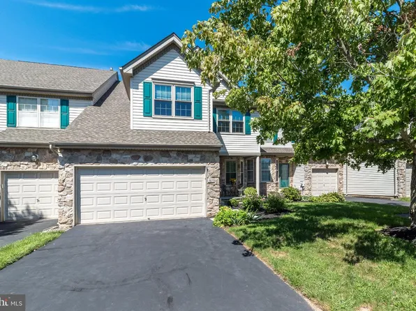 3875 Nanlyn Farm Cir, Doylestown, PA 18902