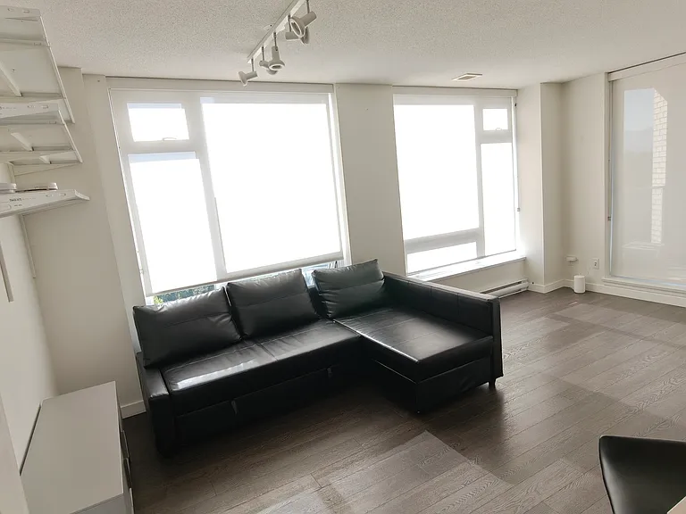 5470 Ormidale St #1005 — Photo 4