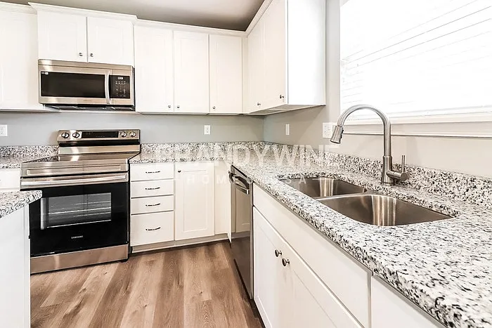 614 Winter Dr — Photo 11