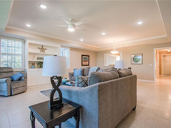 4th image of 4775 S Harbor Dr APT 208