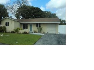 601 NW 69th Ave, Pompano Beach, FL 33063