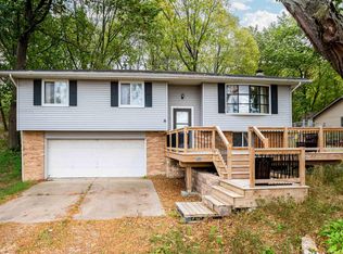 1100 Upper Spring Bay Rd, East Peoria, IL 61611