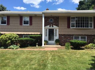 358 Dryden Dr, Cheshire, CT 06410