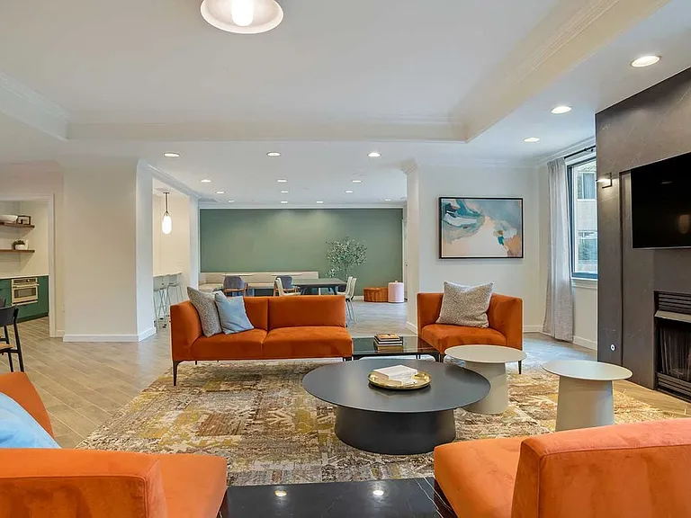 Resident Lounge