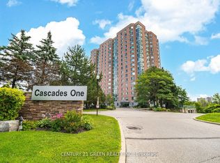 61 Markbrook Ln #910, Toronto, ON M9V5E7