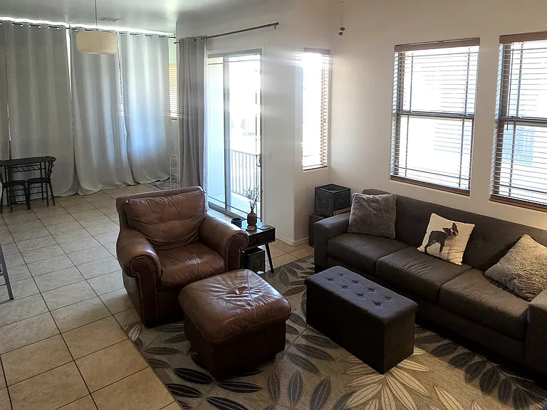 1225 N 36th St #2031 — Photo 2