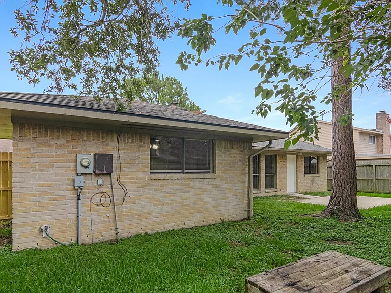 11426 Sageperry Dr — Photo 26