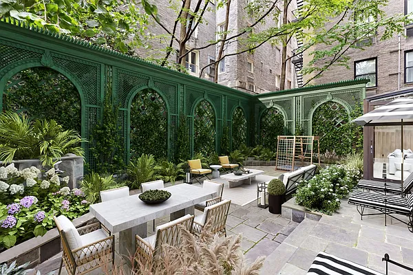 Sold by Corcoran | media 1