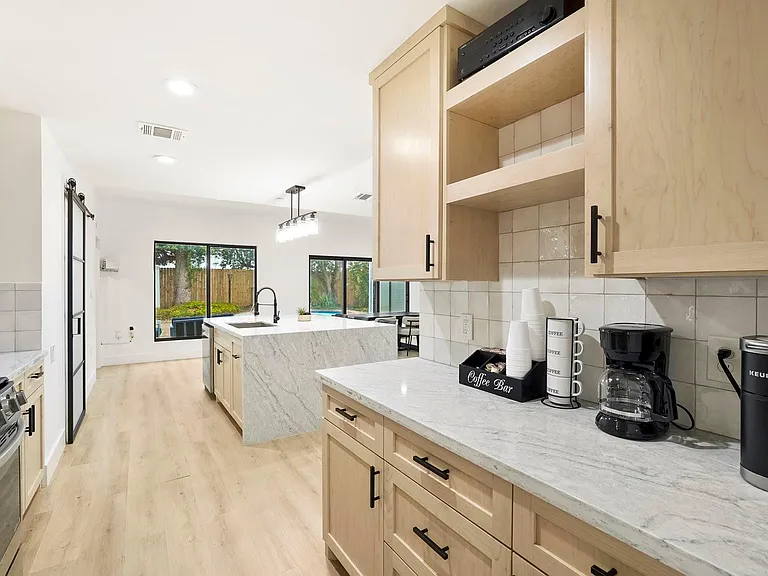 3327 Freshmeadows Dr — Photo 10