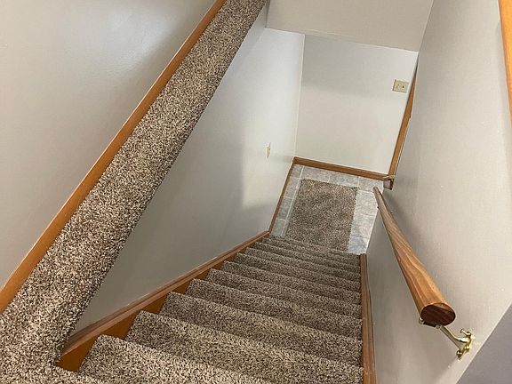 2nd image of 6070 Bethlehem Ln