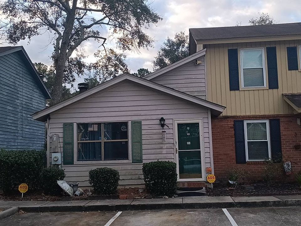 1st image of 4 Seagull Ln