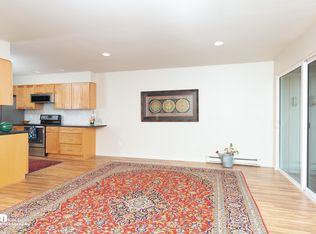 804 P St APT 4, Anchorage, AK 99501