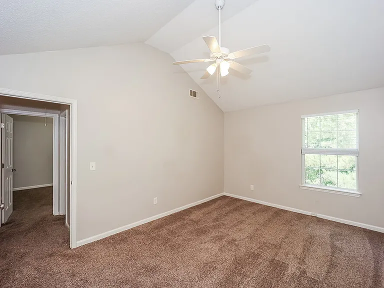 2615 Thunder Basin Way — Photo 13