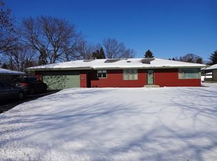 2433 Erskine Rd, Joliet, IL 60433