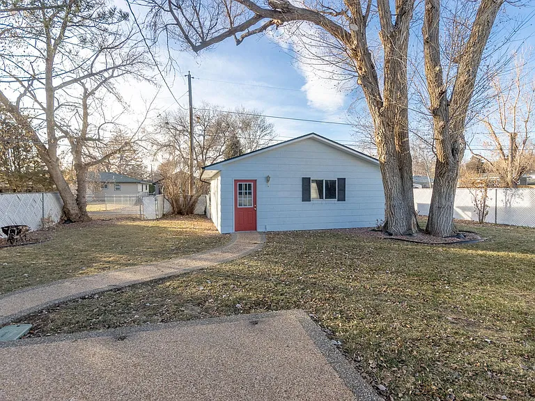 2104 Silver Sage Trl — Photo 36