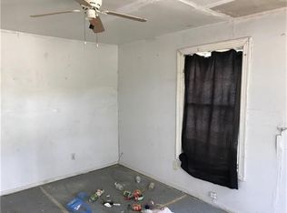 8822 La Porte Rd, Houston, TX 77012