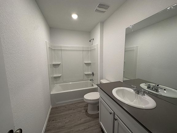 5th image of 5863 Coahulia Rdg