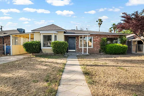 330 W Pinedale Ave Photo 1