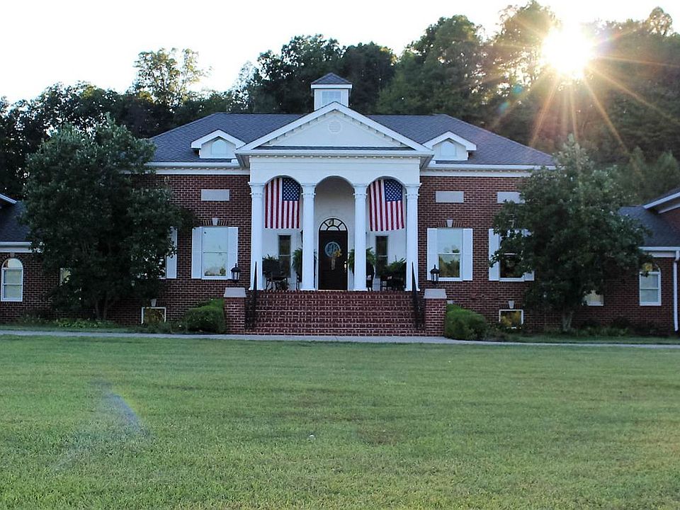 2057 W Hearthstone Lane