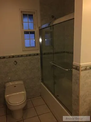 Rented by Bouklis Group | media 22