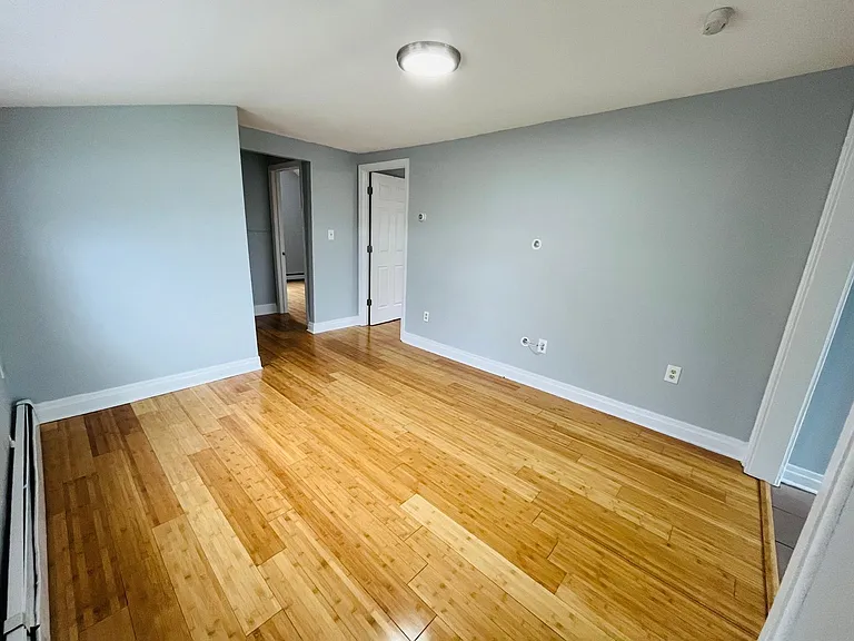 98 Bergen Ave #3 — Photo 9