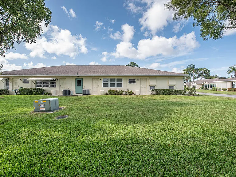 5061 Lakefront Blvd #B — Photo 29