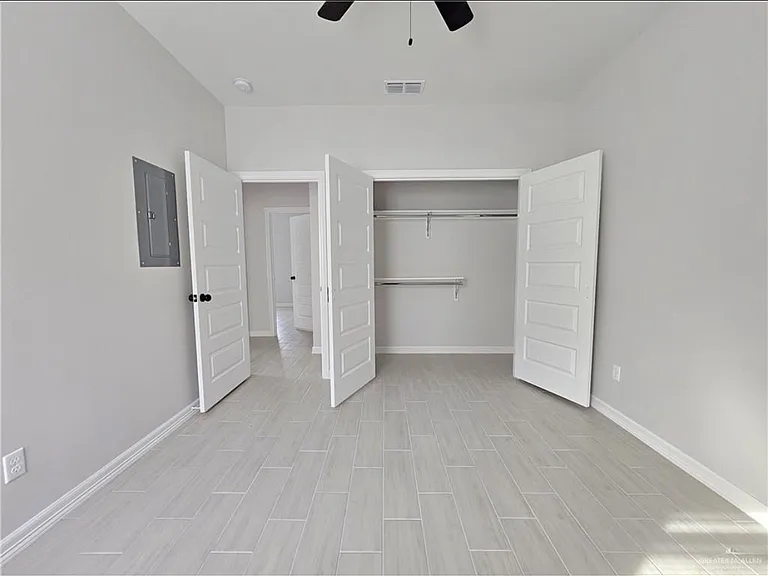 1019 N Woodson Ave #4 — Photo 14